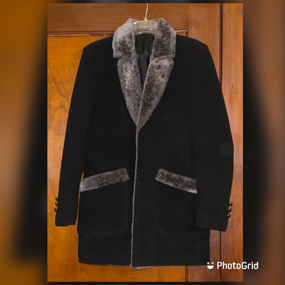 Pea coat